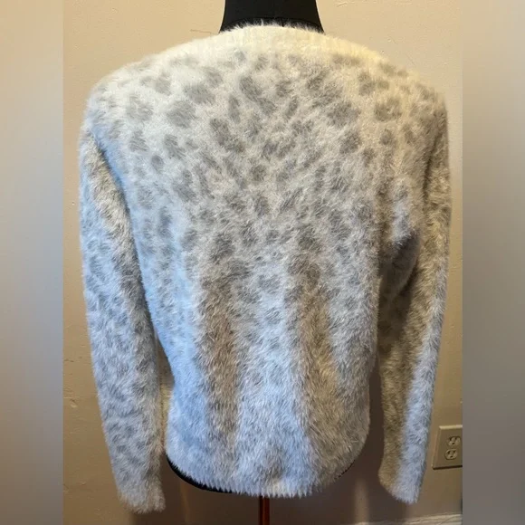 Bella Dahl Cropped Slouchy Boxy Sweater Jacquard Knit Snow Leopard Size XS - Picture 3 of 9